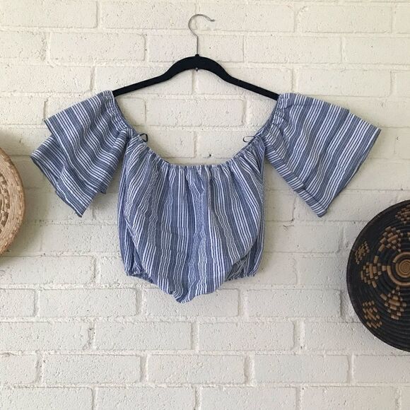 Lavender Fields Boho Ruffle Sleeve Crop Top - Picture 1 of 3